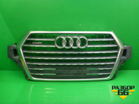 Решетка радиатора (до 2019г под парктроник) (4M0853651) Audi Q7 c 2015г